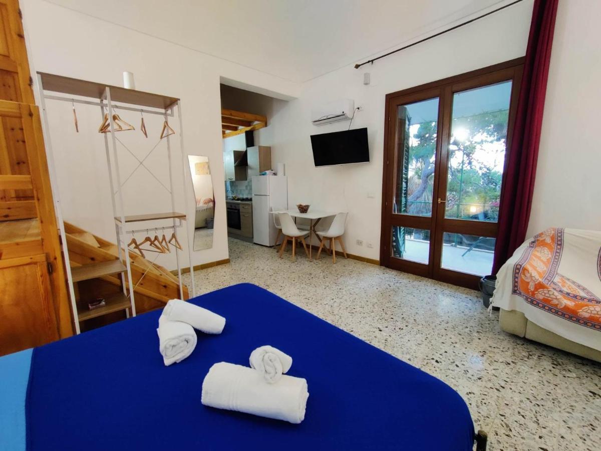 Il Giardino Su Lido Burrone Apartment Фавиняна Екстериор снимка