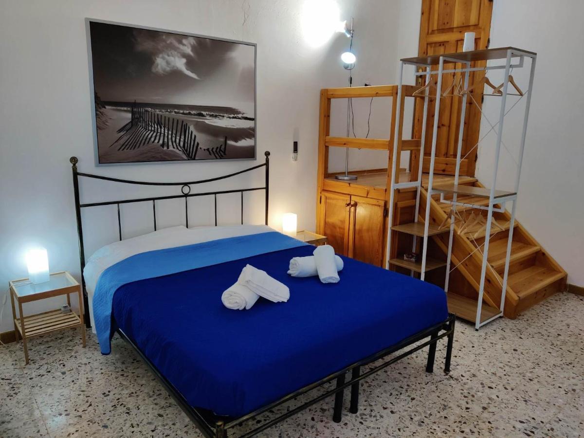 Il Giardino Su Lido Burrone Apartment Фавиняна Екстериор снимка
