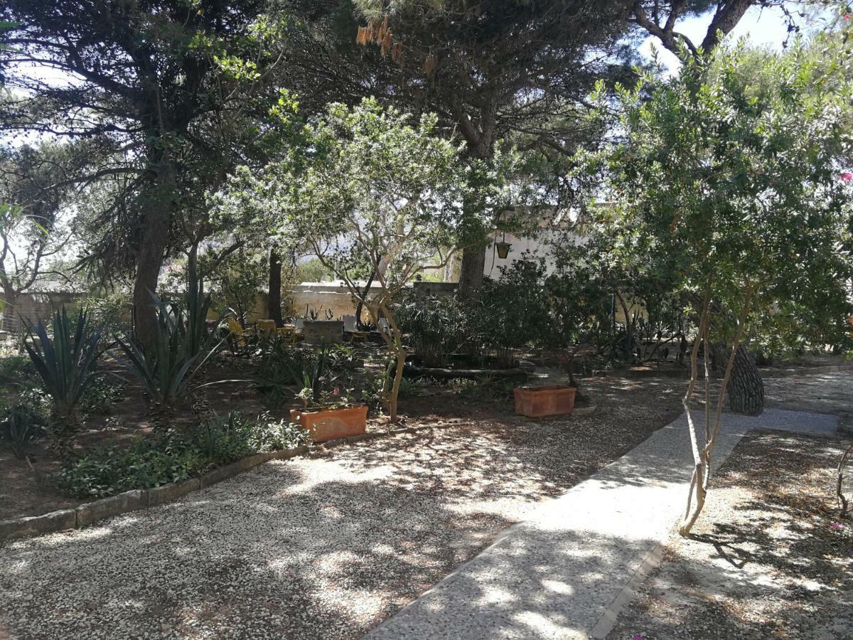 Il Giardino Su Lido Burrone Apartment Фавиняна Екстериор снимка